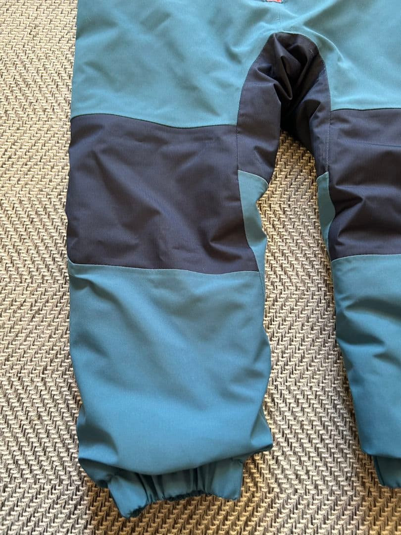 patagonia　キッズ　スノーウェア　2T 美品