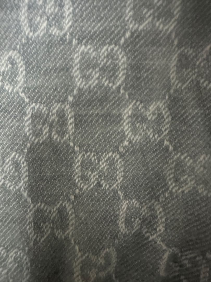 GUCCIマフラー　グッチマフラー　グレー　メンズ