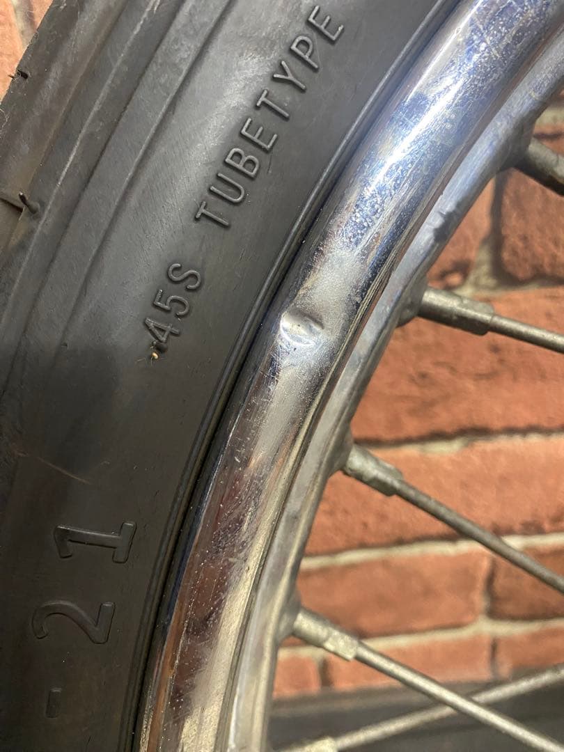 ハーレーダビットソン　エボ　21インチ スチールスポークホイール・タイヤ