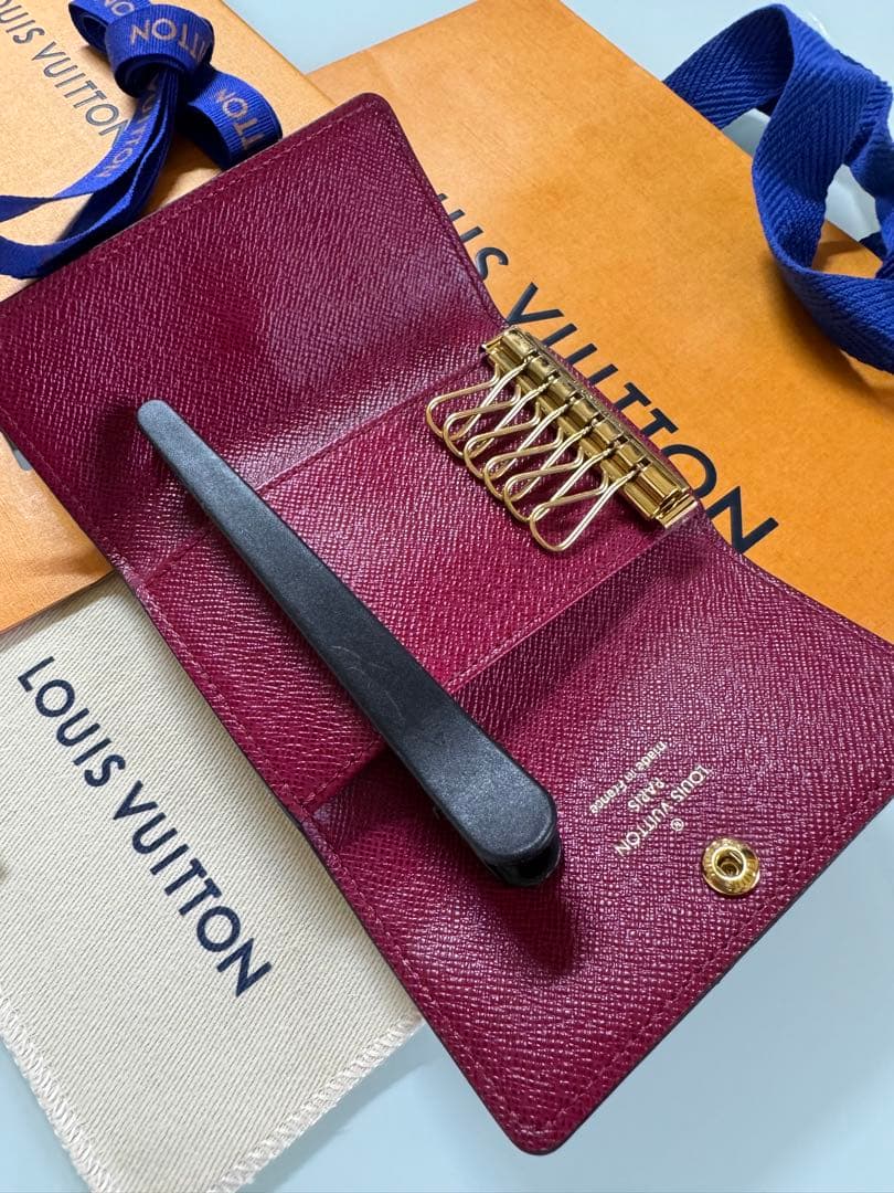 ルイヴィトン キーケース モノグラム フューシャ ICチップ（RFID）使用品