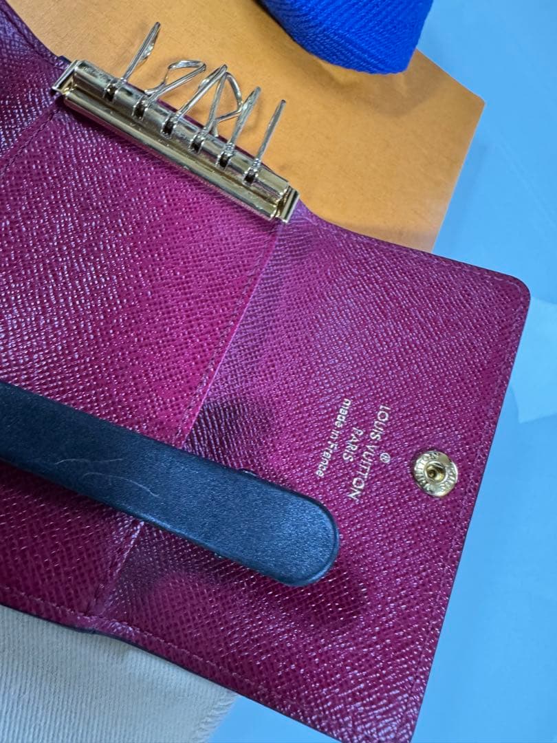 ルイヴィトン キーケース モノグラム フューシャ ICチップ（RFID）使用品