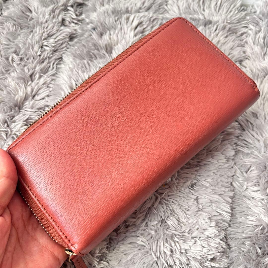 良品✨GUCCI ラウンドファスナー　インターロッキング　レザー　長財布