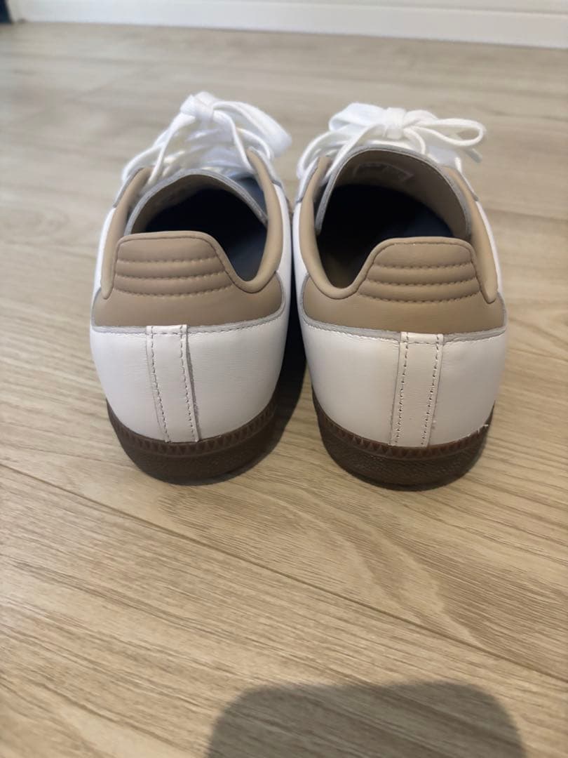 ほぼ新品◉adidas サンバ23.5