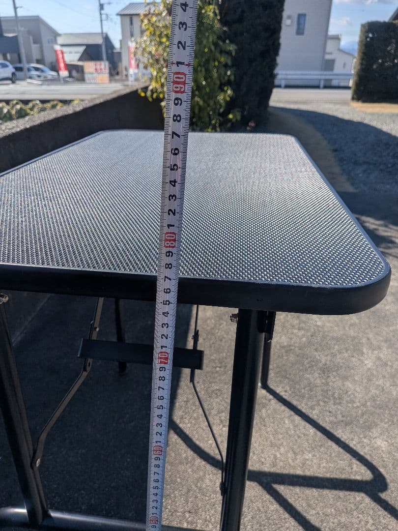 トリミングテーブル