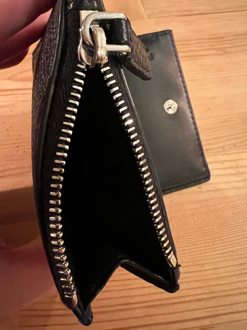 PRADA プラダ　ヴィッテロダイノレザー 財布