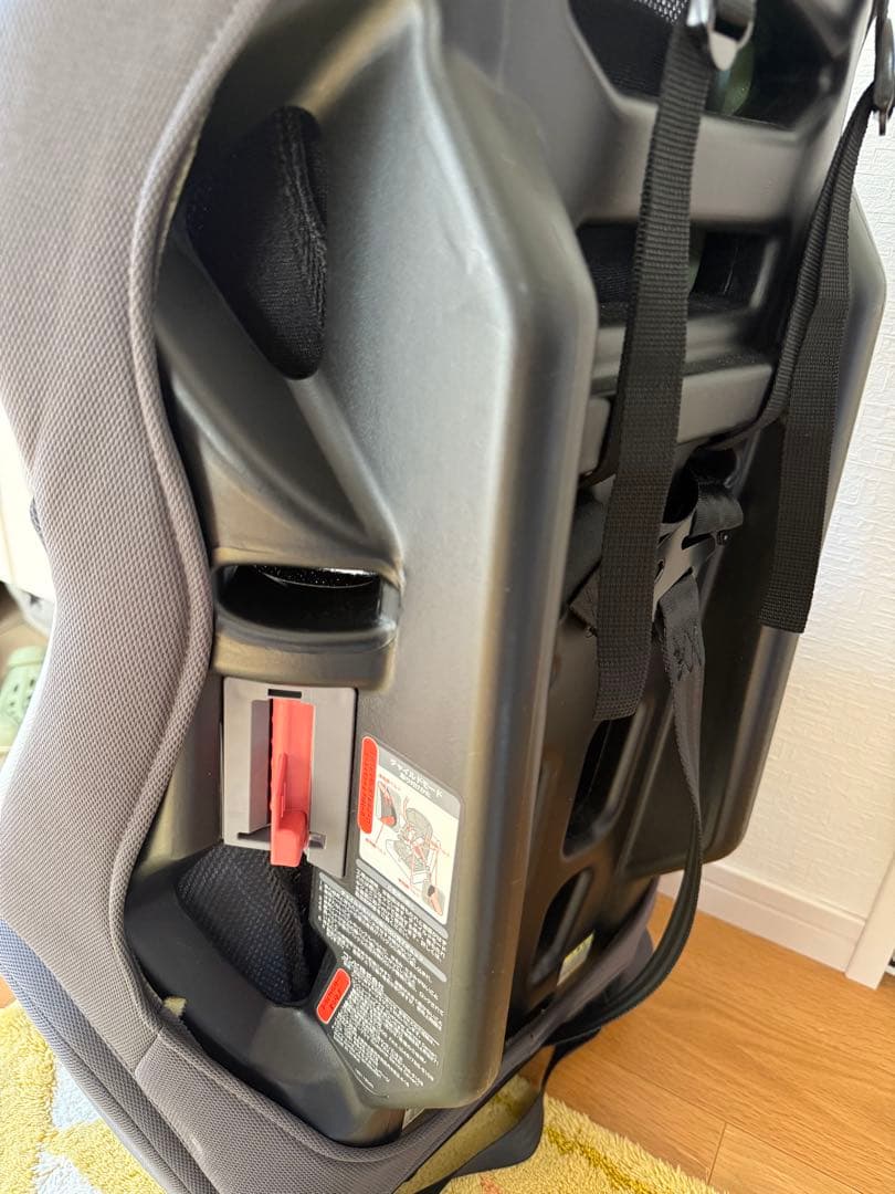 コンビ　ジョイトリップ エアスルー GH グレー　ジュニアシート