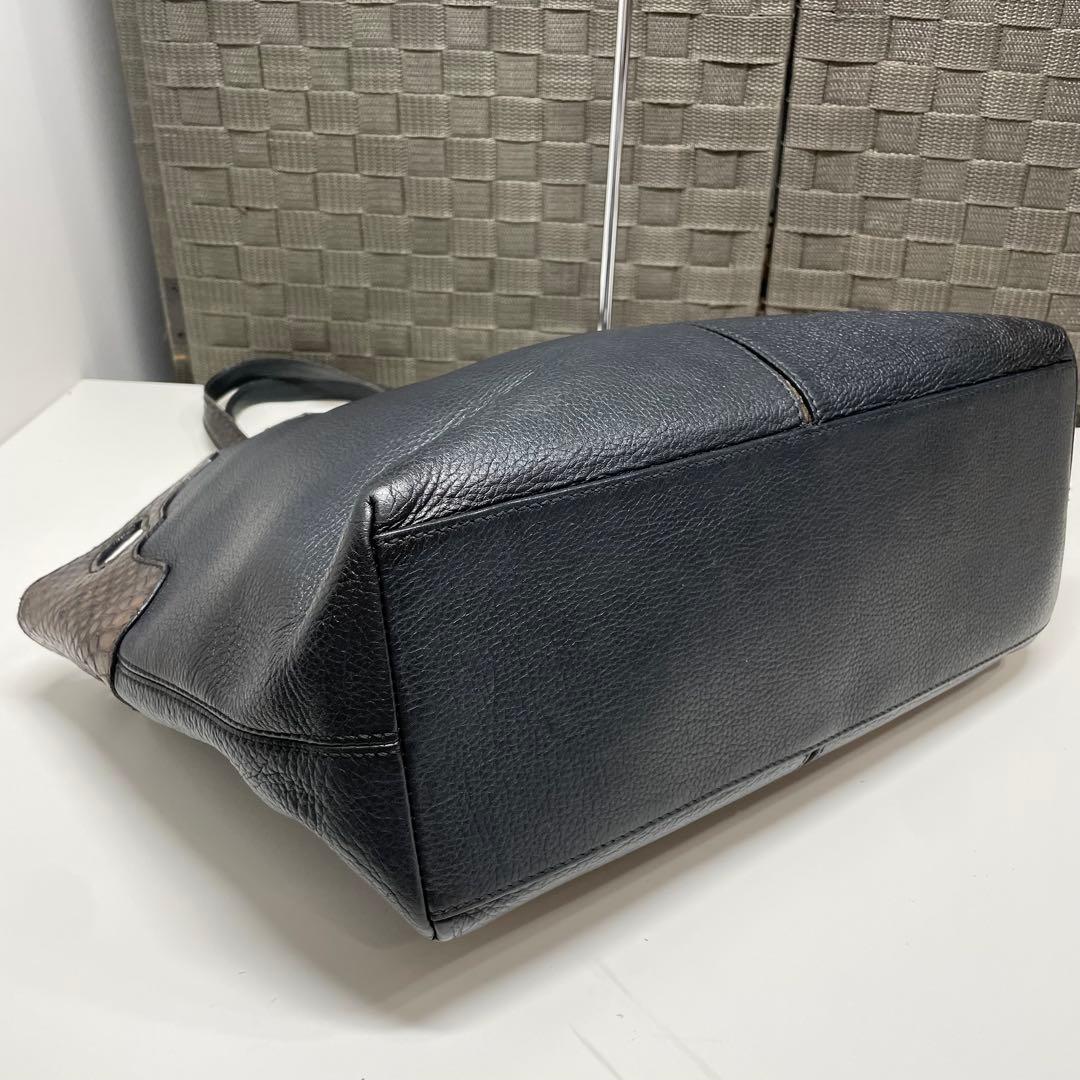 ス*ー様 Cartier マルチェロ　レザー トートバッグ