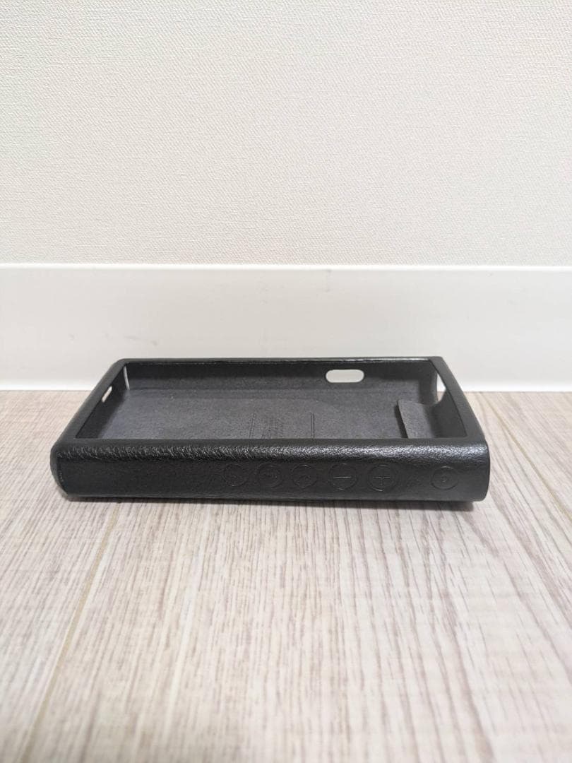 Dignis NW-WM1AM2/ZM2 ケース MIDAS II ブラック