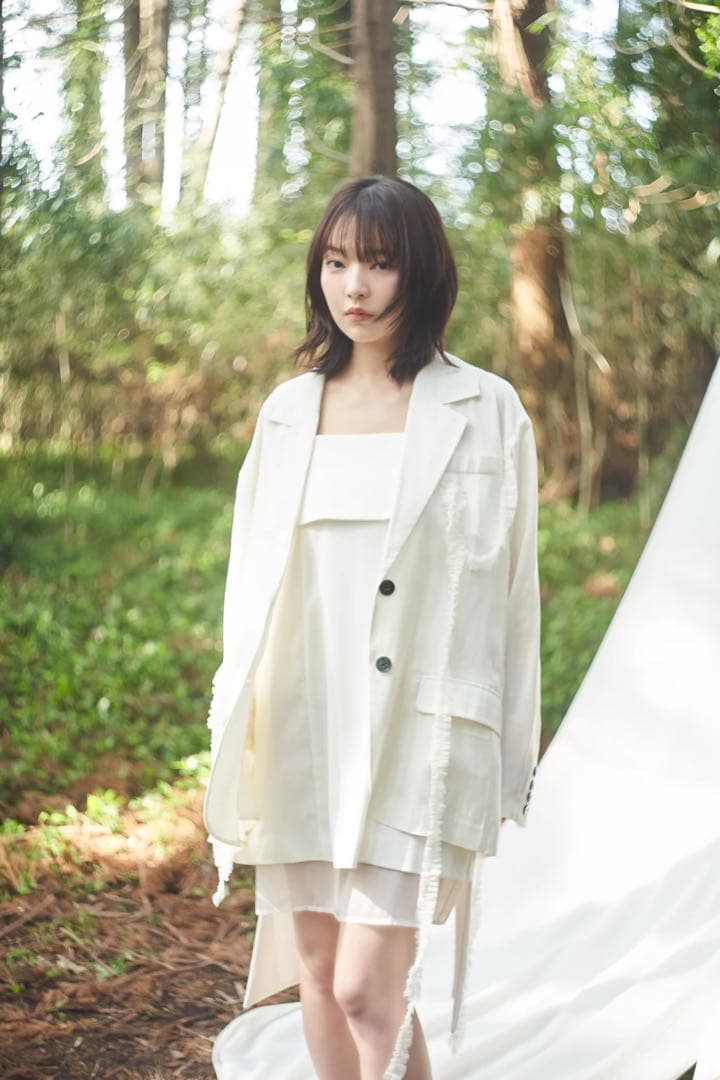 andequal チュールパターンシアージャケット アイボリー