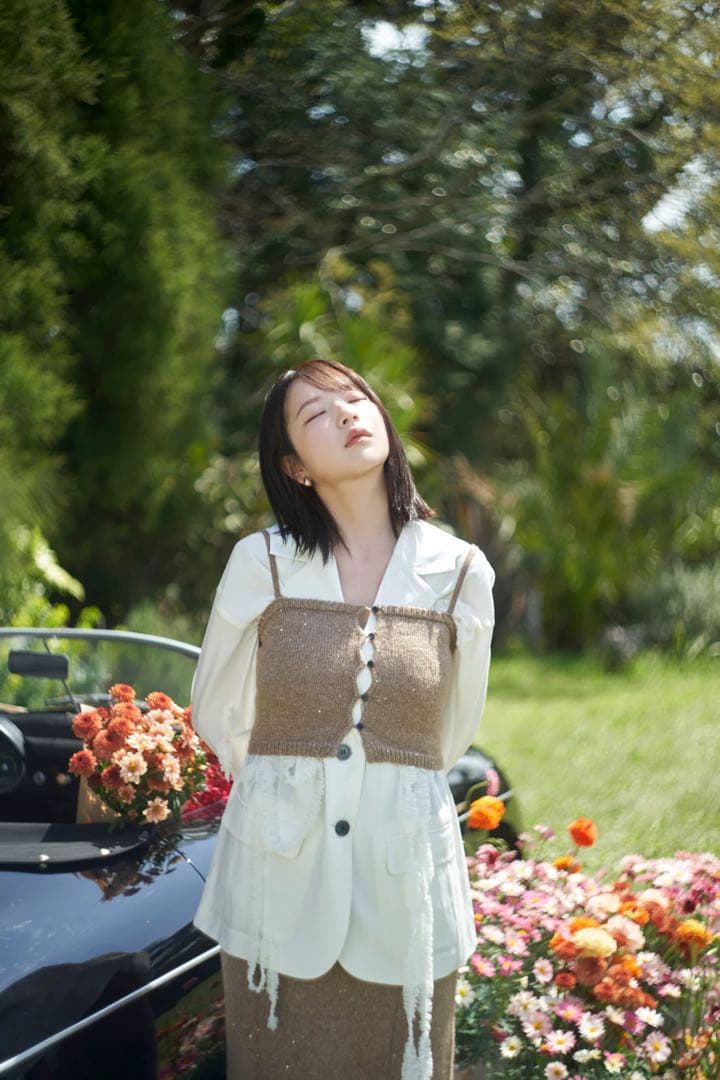 andequal チュールパターンシアージャケット アイボリー