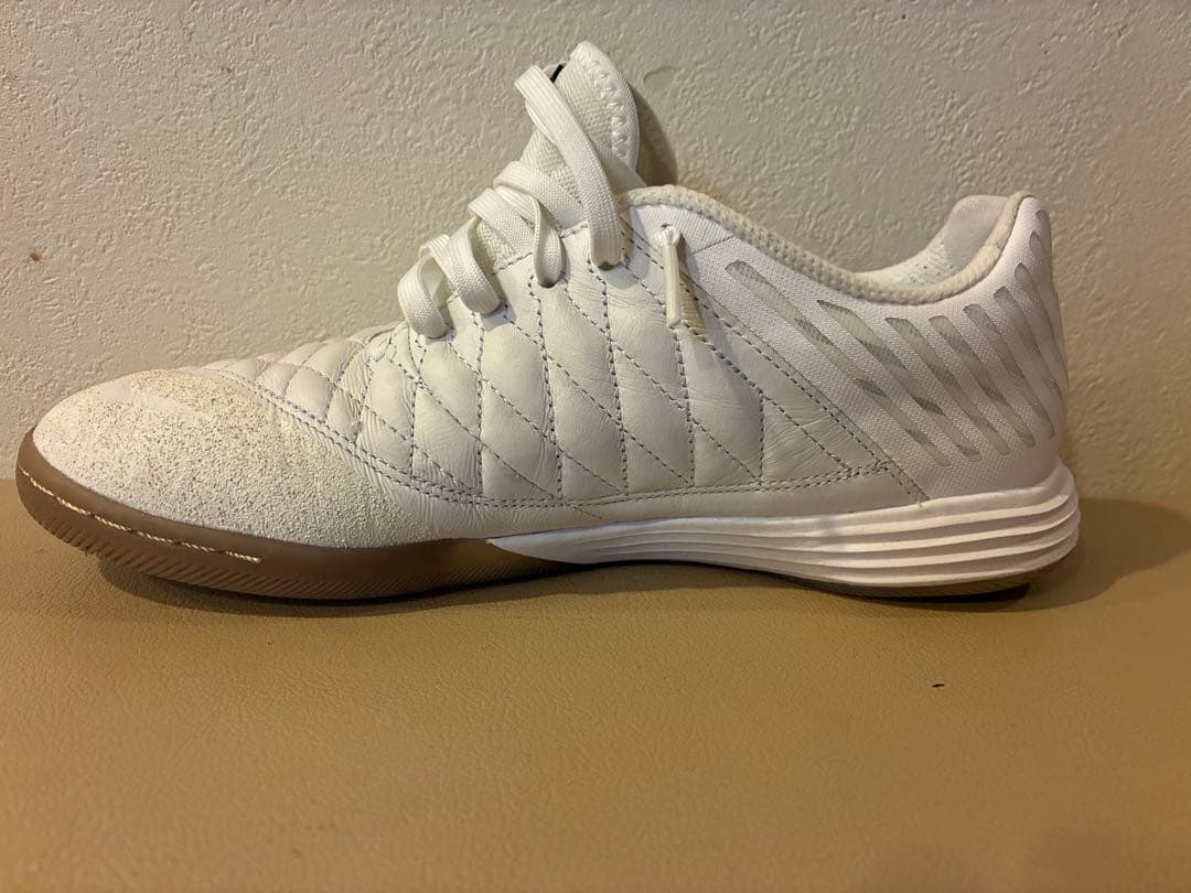 【日本未発売】Nike lunargato ナイキ ルナガト 25.5