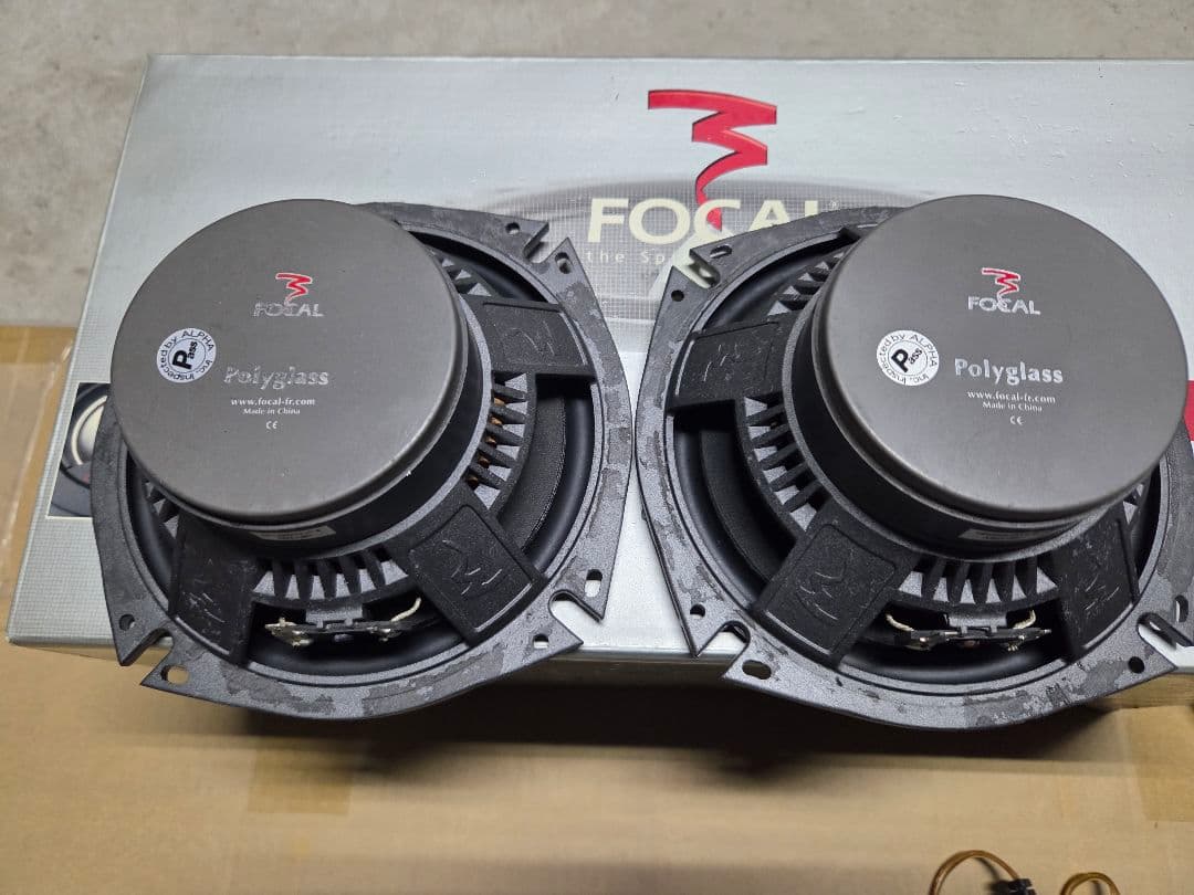m*0様 focal polyglass 170ｖ　フォーカルスピーカー