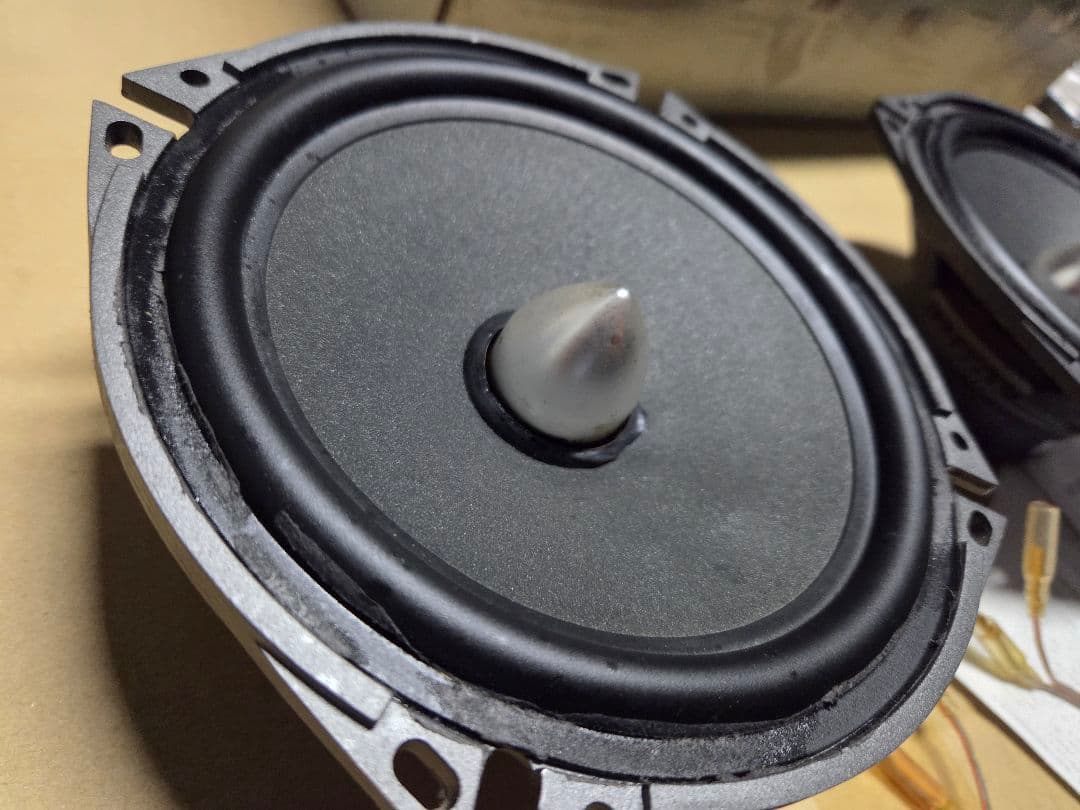 m*0様 focal polyglass 170ｖ　フォーカルスピーカー