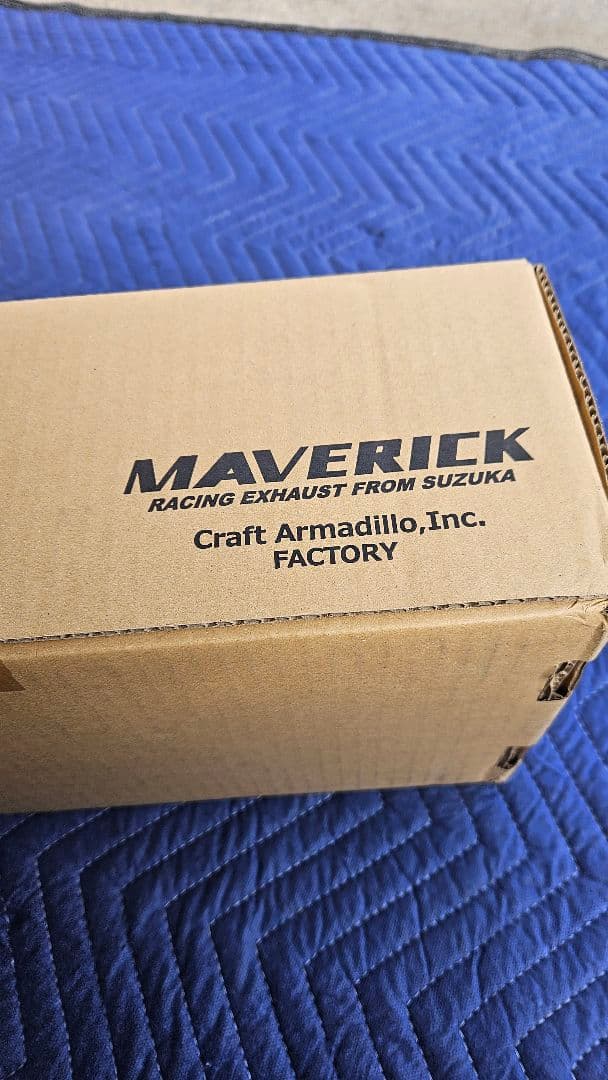 マーベリックカーボンサイレンサー3Pカット　MV83 300mm