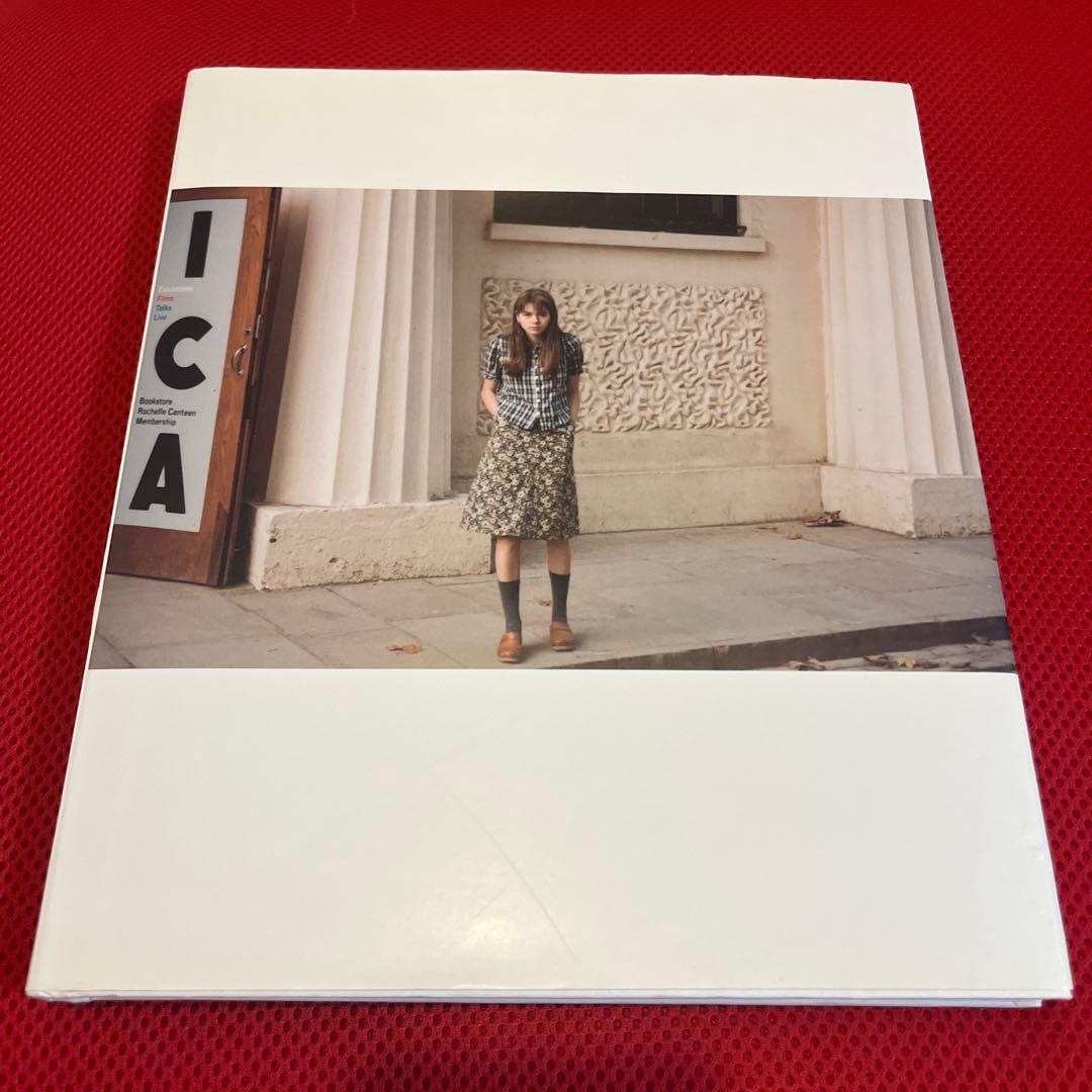 写真家アンジェラ・ヒル写真集『EDITH』