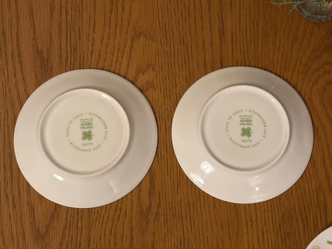 ピ*ぎ様 ARABIA Apila/アピラ mimi plate 14cm