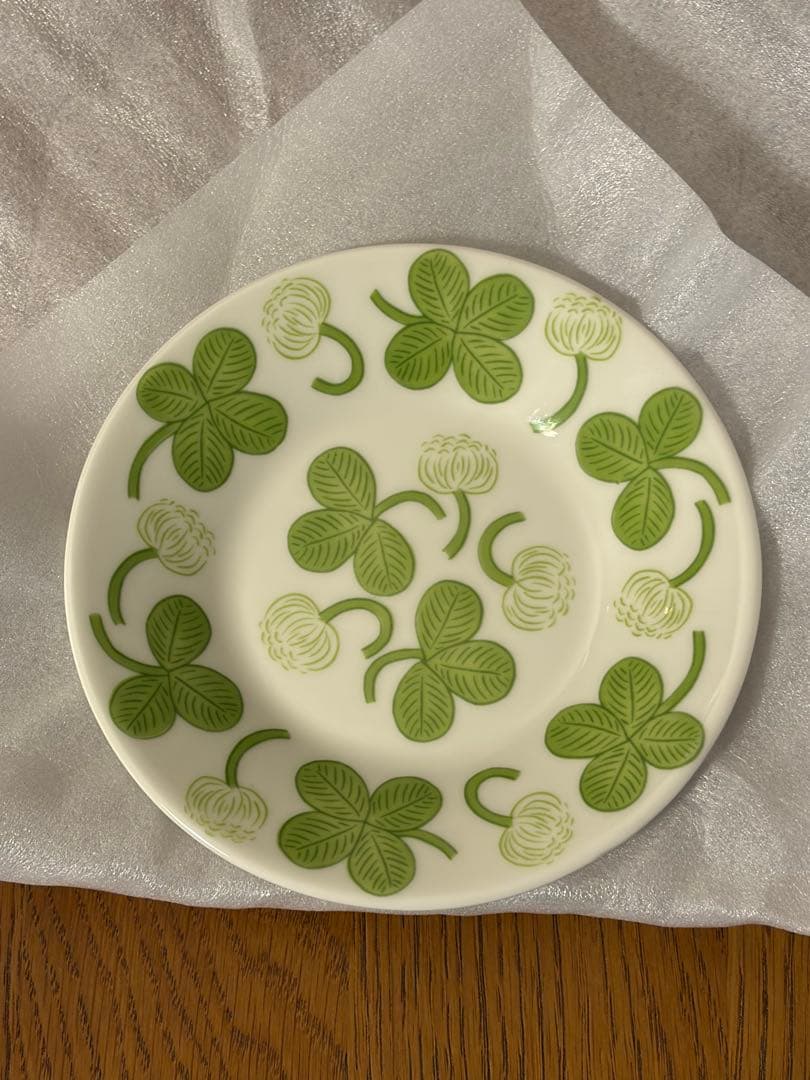 ピ*ぎ様 ARABIA Apila/アピラ mimi plate 14cm