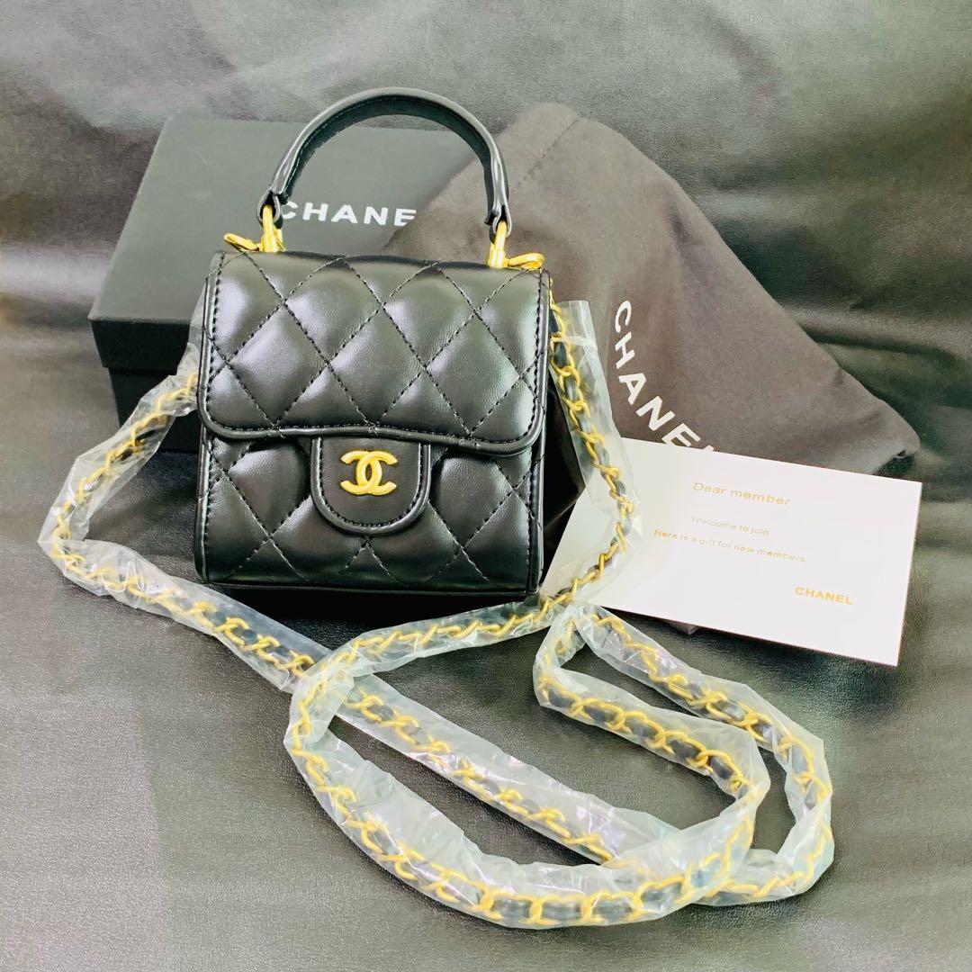 シャネルCHANEL VIP限定ノベルティ チェーンショルダーミニバッグ