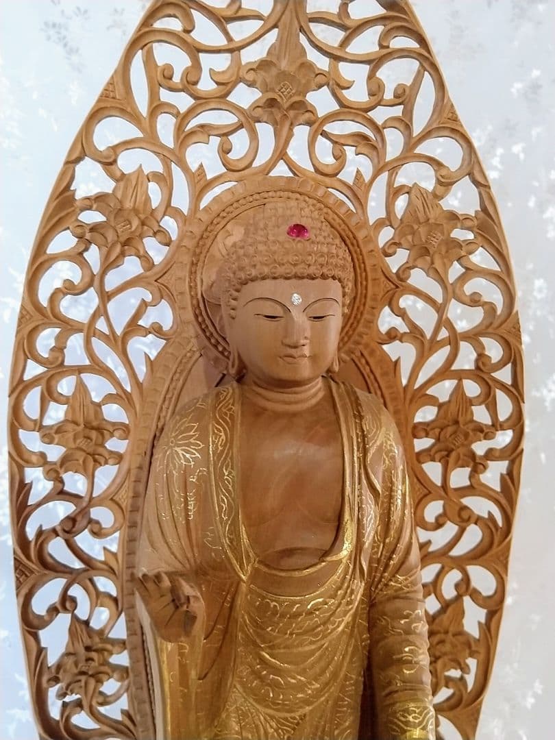 阿弥陀如来立像【大】7寸 #530 宝相華唐草 透かし彫り ◆白檀 木彫 仏像