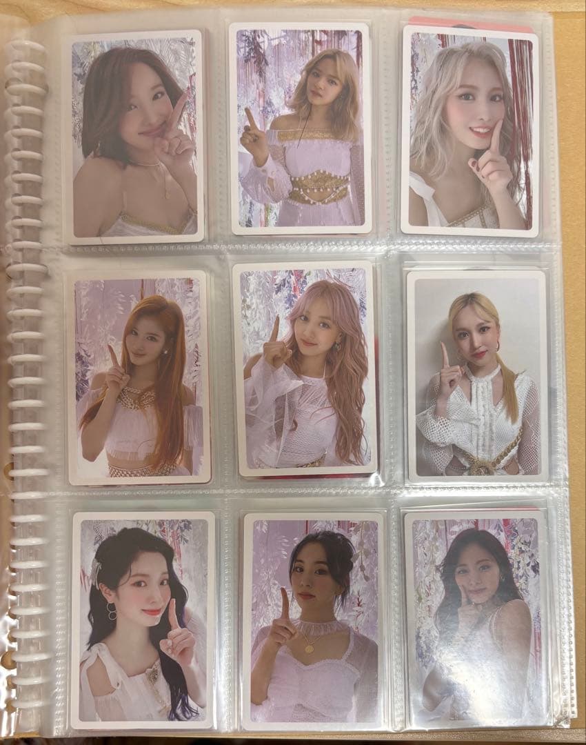 TWICE CD・グッズ・トレカまとめ売り