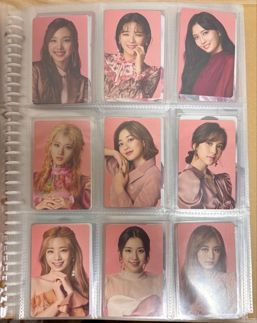 TWICE CD・グッズ・トレカまとめ売り
