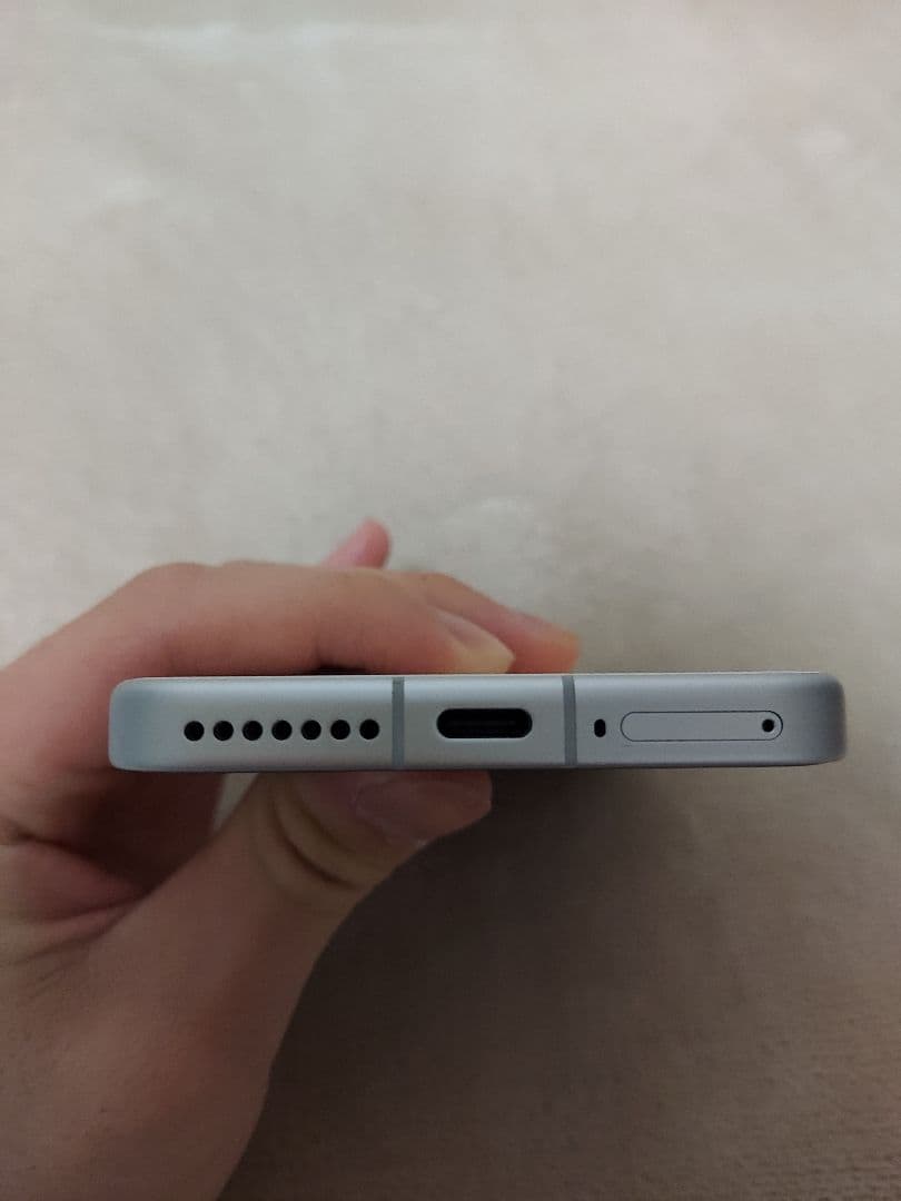 Xiaomi 15 国内版 ホワイト 256GB 美品