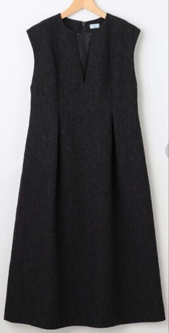 組曲 フラワーラメジャカード ジャンパースカート