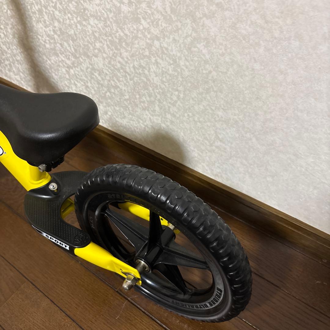 【ほぼ未使用】ストライダー 12 イエロー