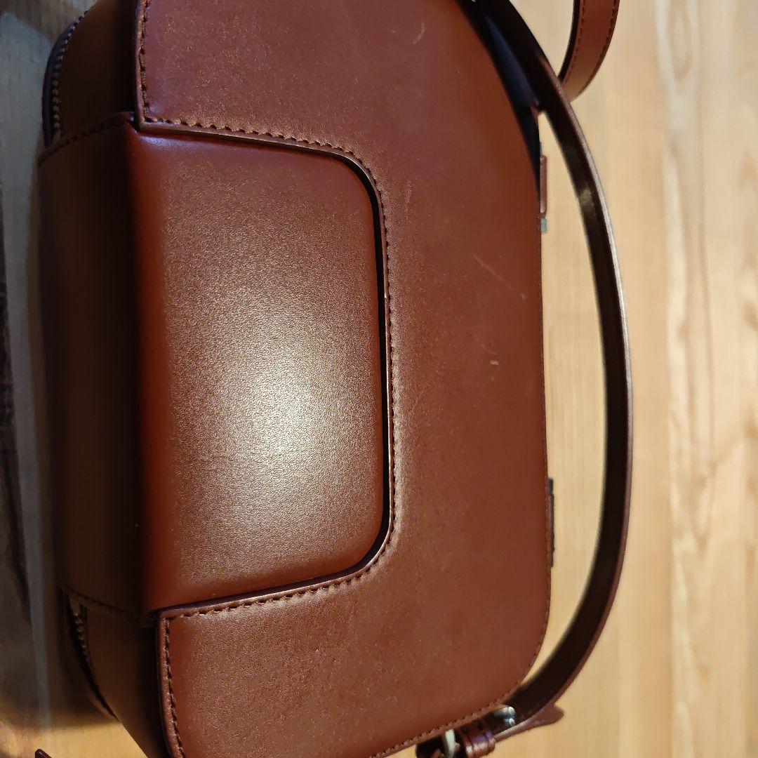 値下げ　ami ブラウンレザーショルダーバッグ アミパリス