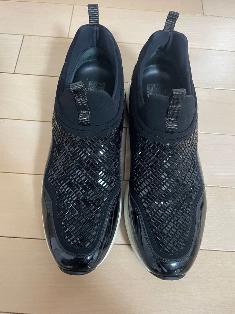 フェラガモ スニーカー 24.0