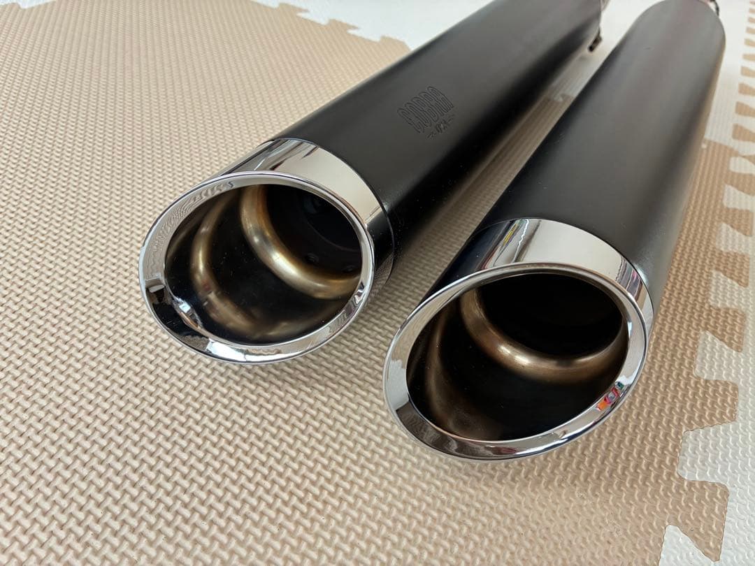 ハーレースポーツスターコブラ3インチスリップオンマフラーブラック/クロームエンド