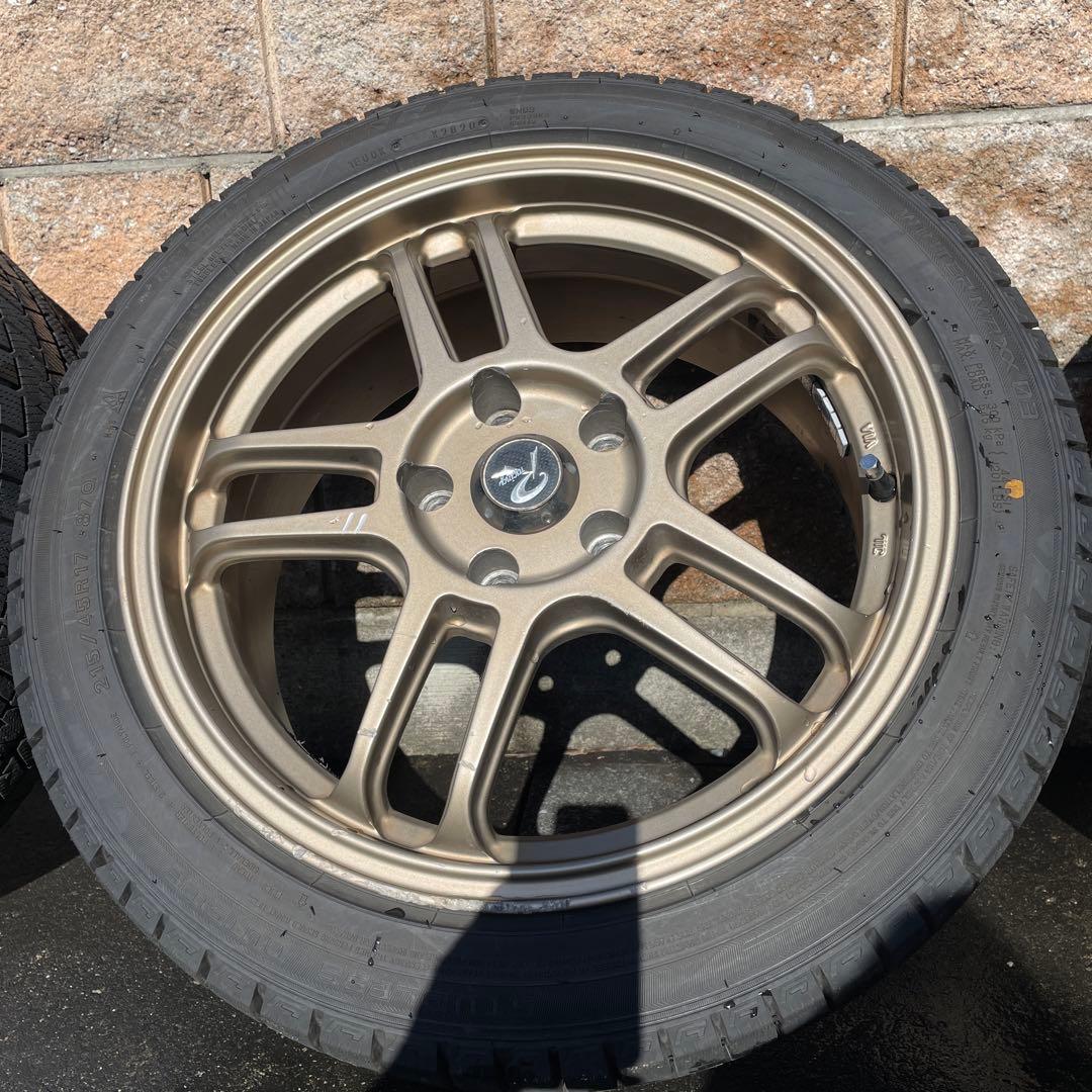 スタッドレスタイヤ(215/45/17)・ホイール(17/7j)4本セット