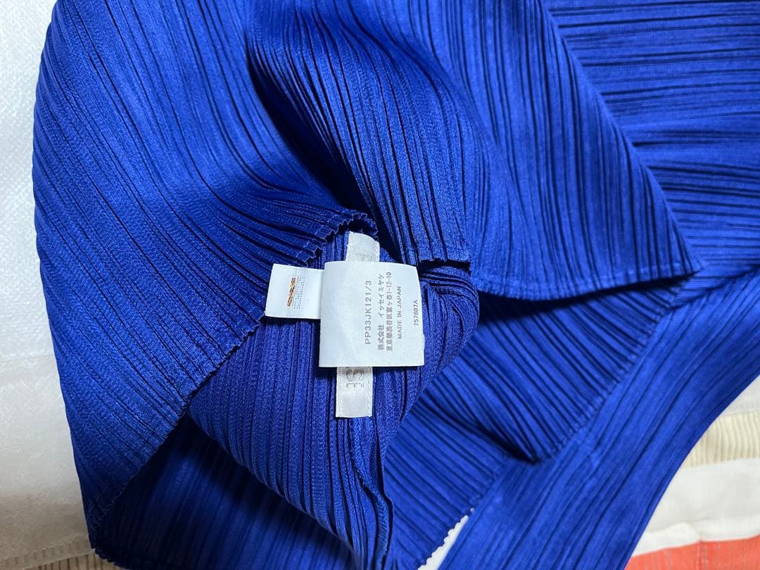 PLEATS PLEASE ISSEY MIYAKE カットソー/ブルーサイズ3