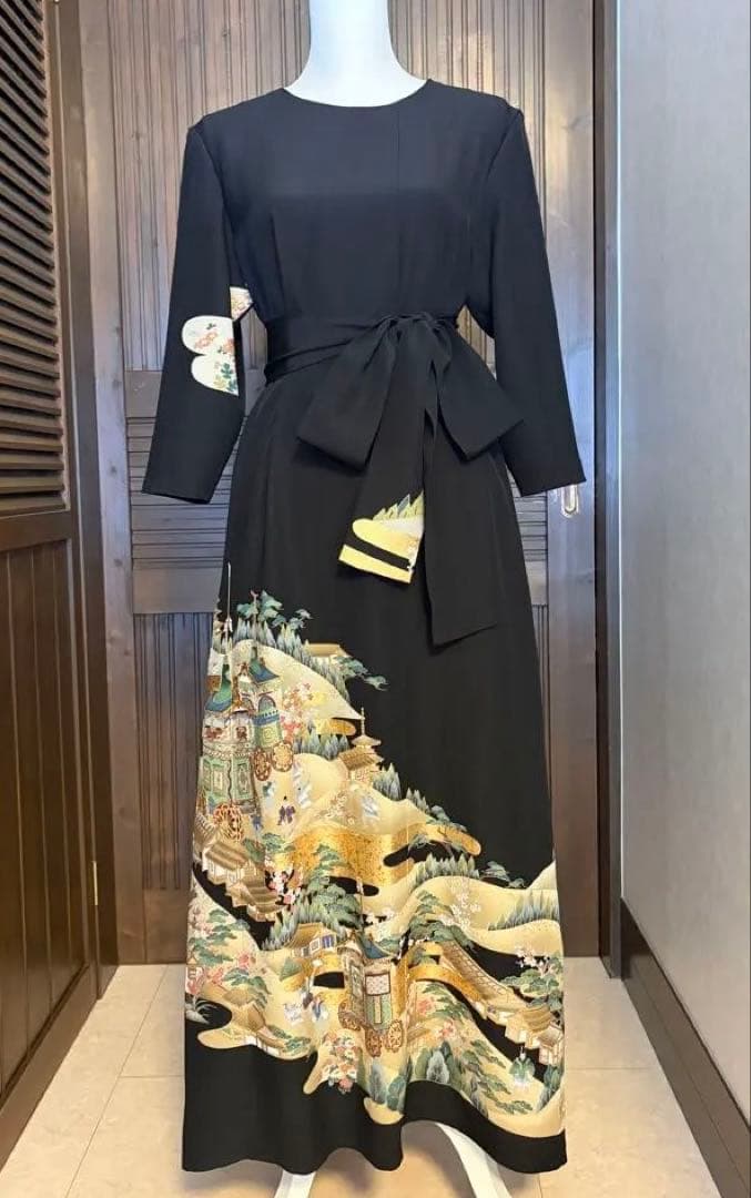 着物リメイク　黒留袖　ロングワンピース　　ゴールド　山車　作家物
