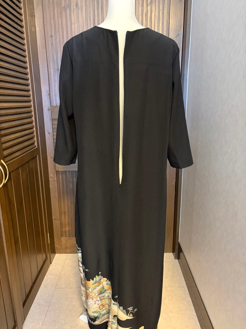 着物リメイク　黒留袖　ロングワンピース　　ゴールド　山車　作家物