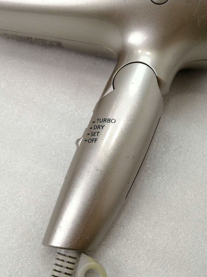23年製 PANASONIC　パナソニックドライヤー　EH-NA9G 35