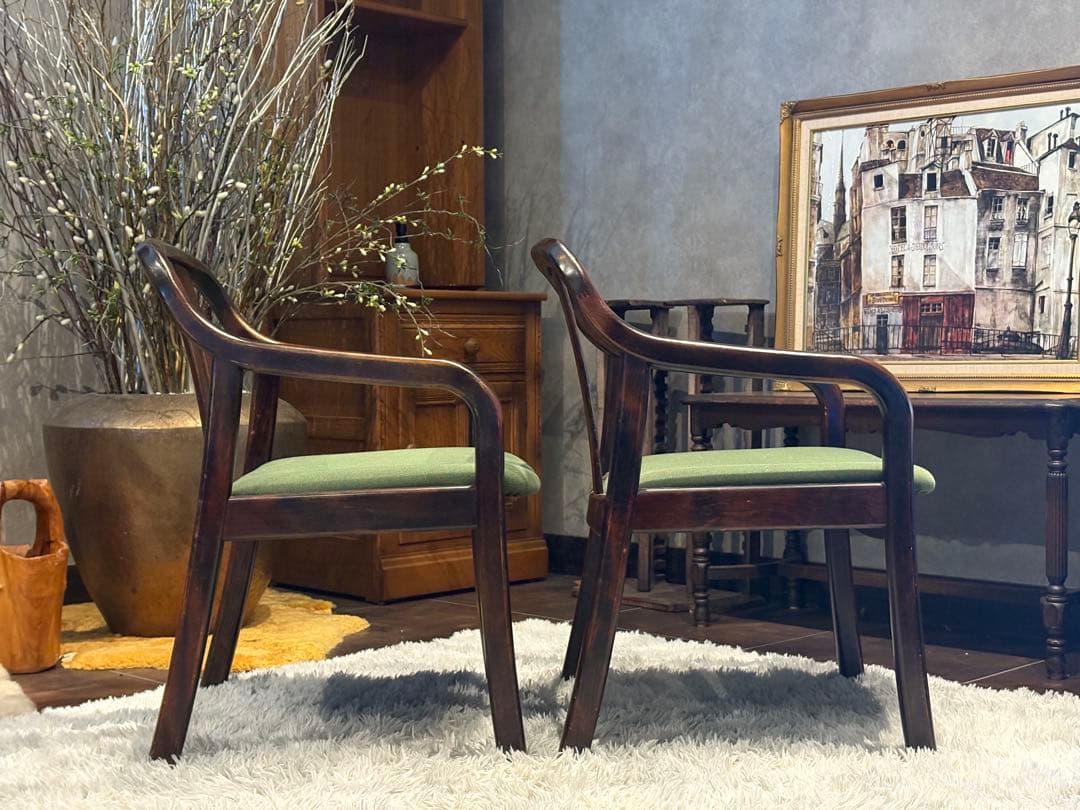 ①karimoku カリモク　アームチェア　ダイニングチェア　アンティーク　IZ