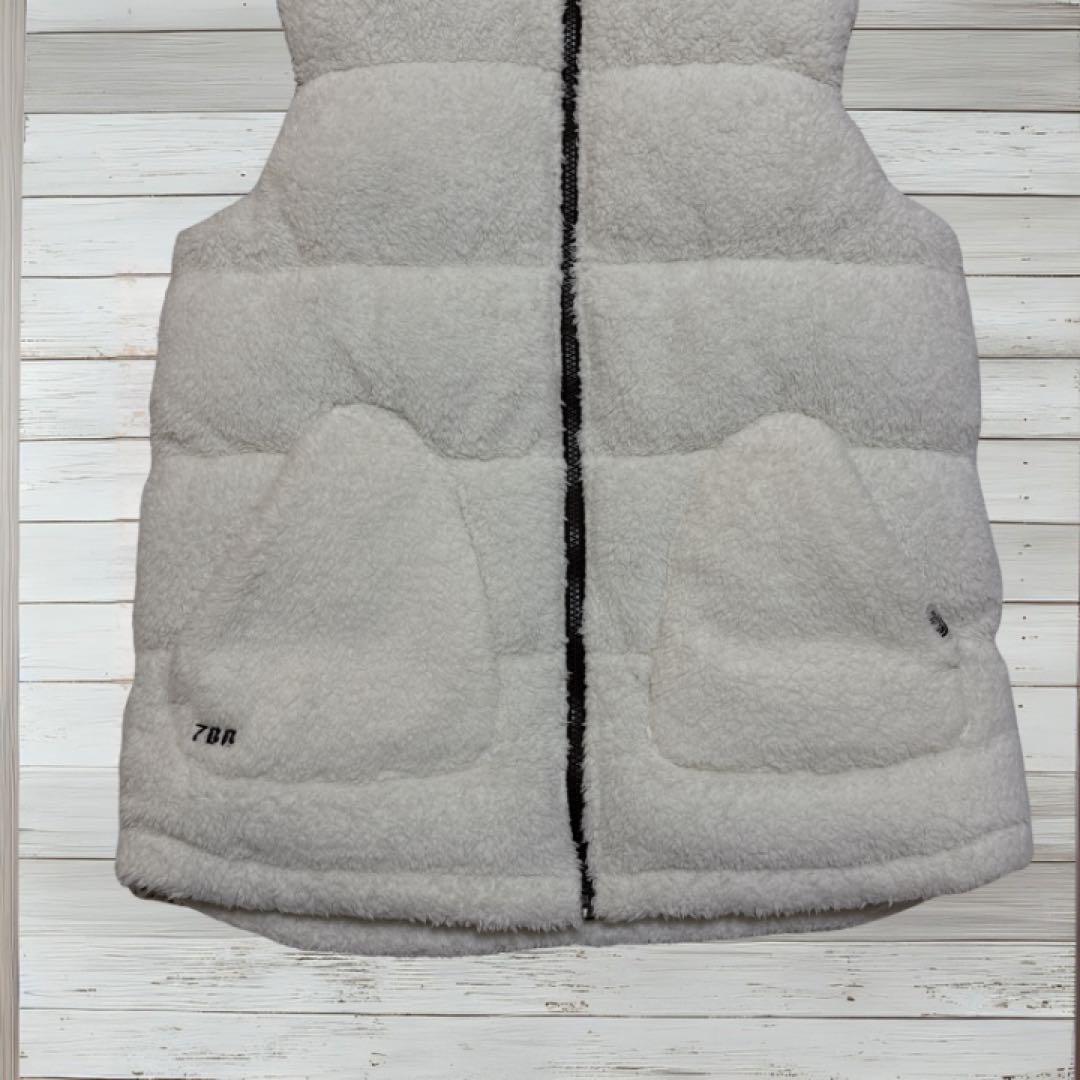 ノースフェイス　ホワイト　ダウンベスト　700フィル