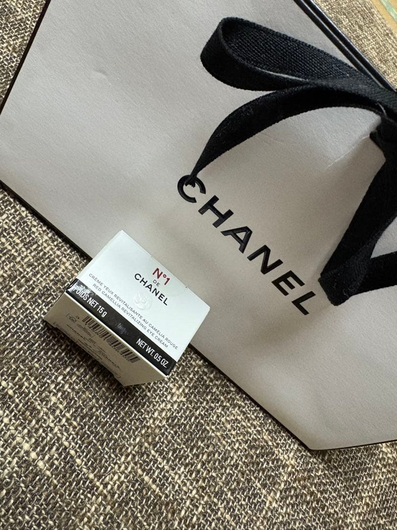 N°1 de CHANEL アイクリーム