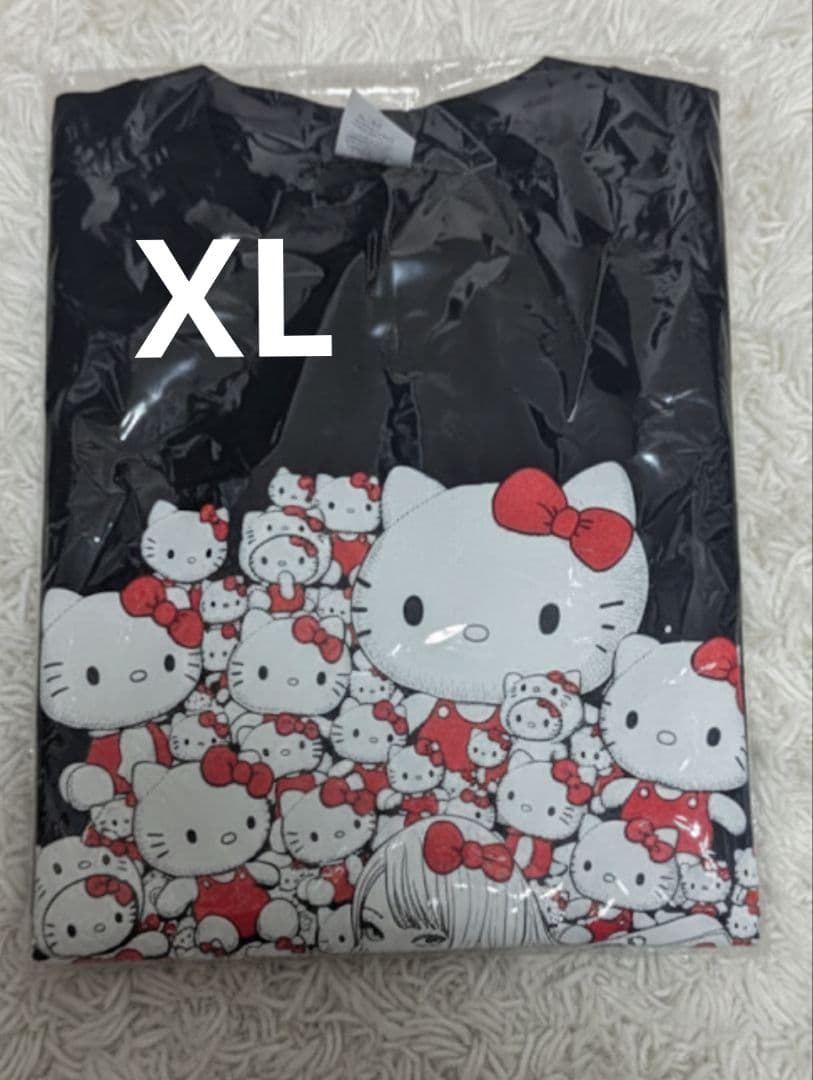 XL サンリオキャラクターズ ×伊藤潤二 Tシャツ ギャル富江×ハローキティ