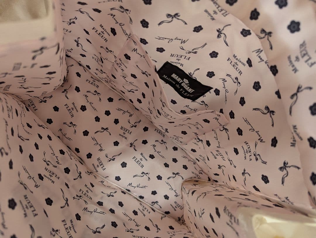 メゾンドフルール・マリークワントコラボトートバッグ、ポーチセット