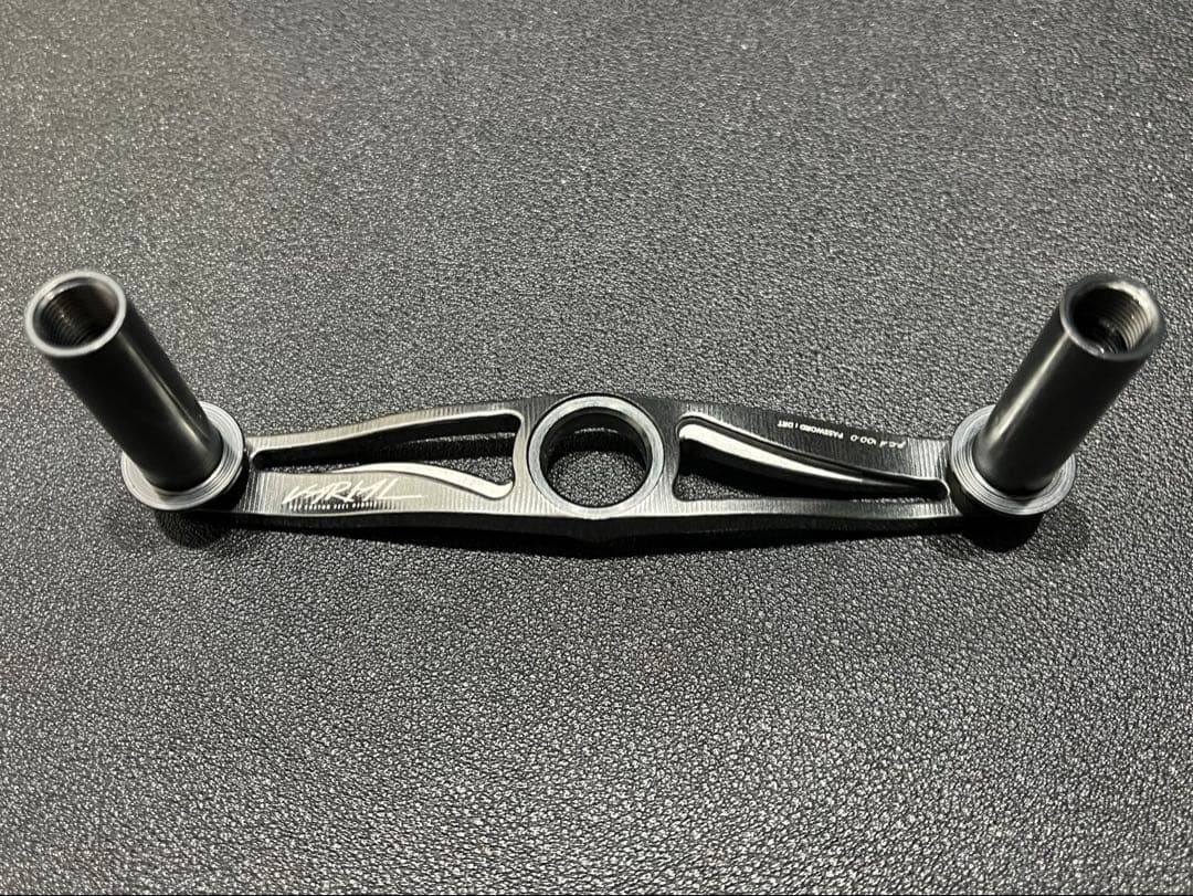 バリアルハンドル100ガンメタ、各種ノブ2つ