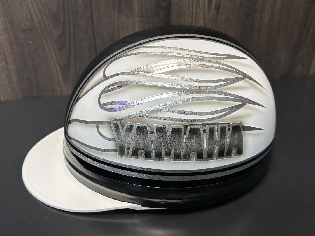 三つボタン‼送料込！！カスタムコルク半　ヤマハ　黒白　ラメ最安値242