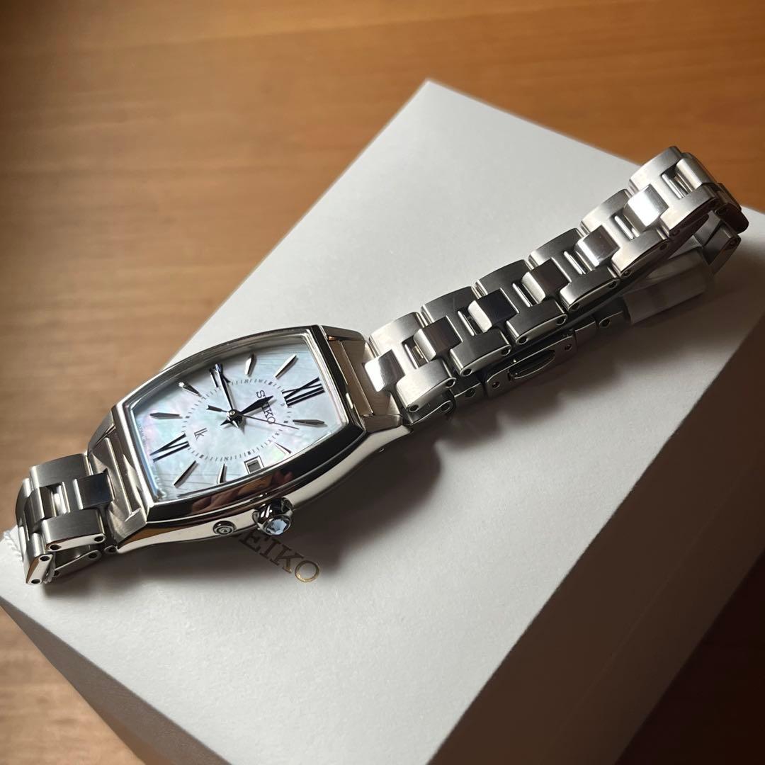 【SALE】セイコー ルキア ソーラー電波 LUKIA Grow「カラーリリー」