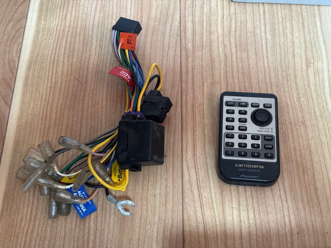 Pioneer FH-P710MD カーオーディオ　CD MD