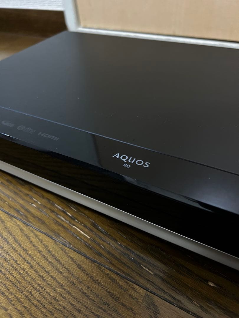 シャープ　AQUOS ブルーレイディスクレコーダー　※リモコンなし