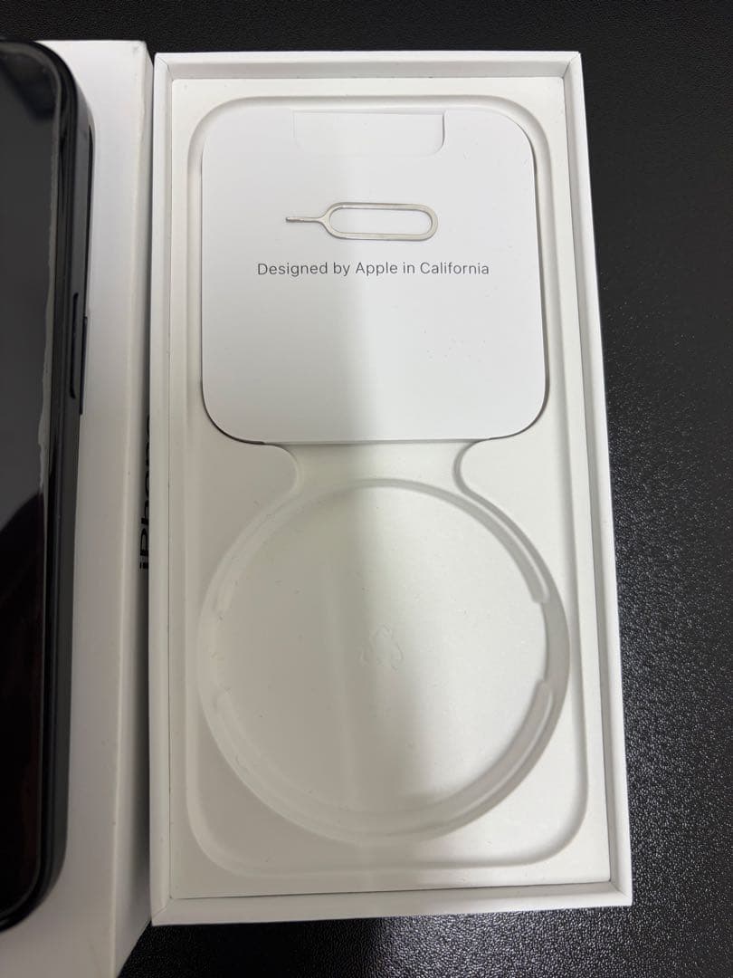 iPhone 15 ブラック　（PD）2/6まで