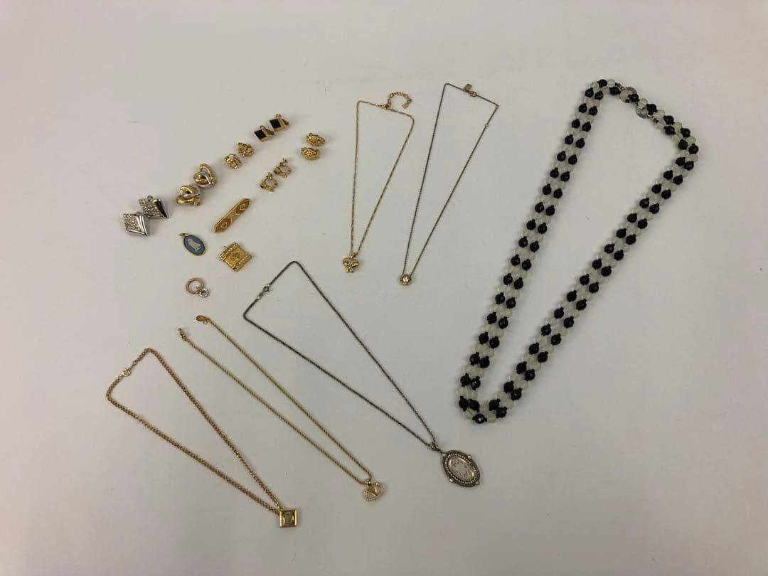 J*s様 クロエ・ジバンシィ・ミキモト・ニナリッチ・コーチ他　アクセサリーまとめ