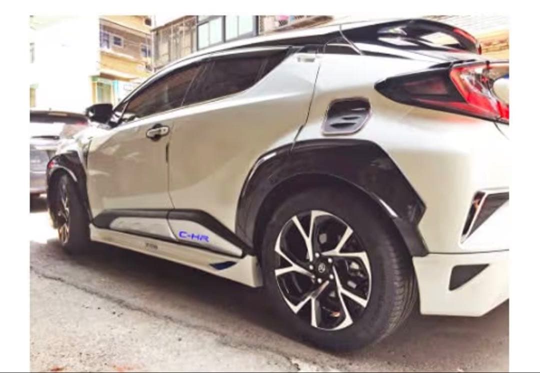 C-HR LED サイドエアロパーツ