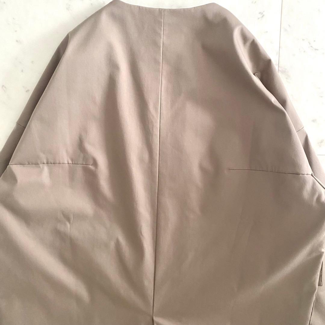 極美品 アドーア ADORE ドライコンパクトノーカラーコート ベージュ 38